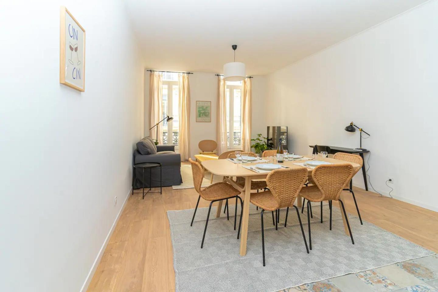 Central, Calme Et - 6 Places Apartment