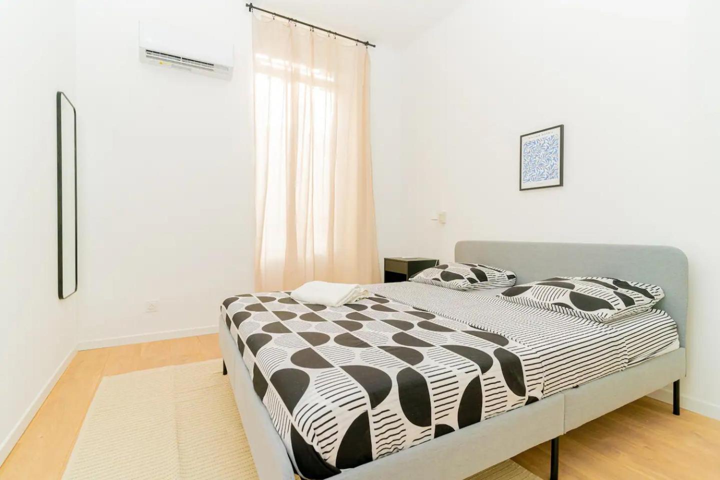 Central, Calme Et - 6 Places Apartment *